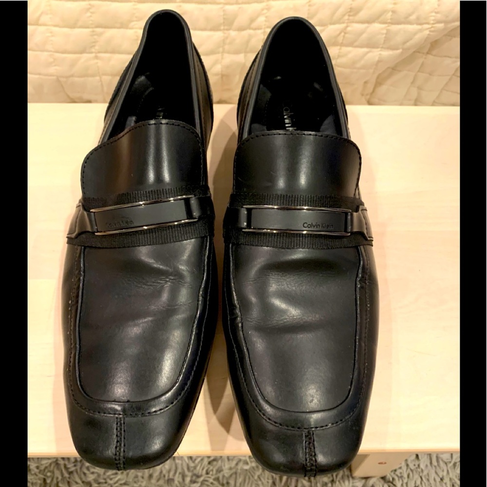 Calvin Klein Moc Toe dress shoes black